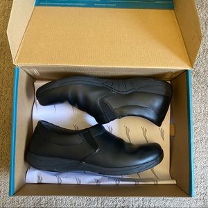 Dansko Black Ellie Leather Shoes size 40